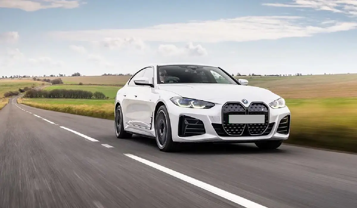 BMW - i4 eDrive35 M Sport - Luxury Car Rentals - Preowned Luxury Car - Exclusive Concierge Club.webp